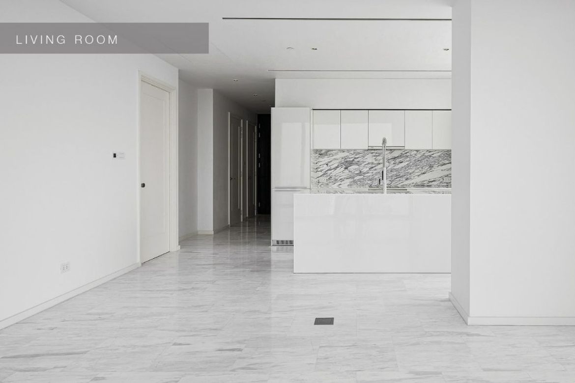 Sathon, Bangkok - Photo 3