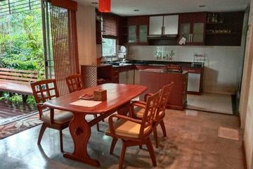 2 Bedroom Townhouse for sale in Saphan Sung, Bangkok