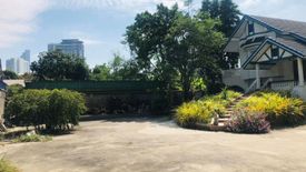 3 Bedroom House for rent in Khlong Ton Sai, Bangkok near BTS Charoen Nakhon