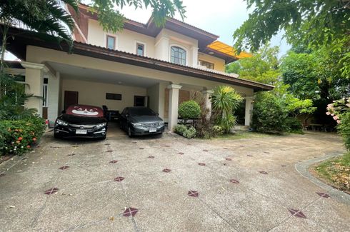 6 Bedroom House for sale in Saphan Sung, Bangkok