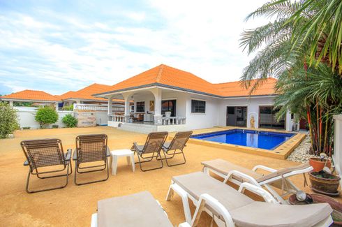 4 Bedroom Villa for sale in Cha am, Phetchaburi