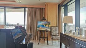 3 Bedroom Condo for Sale or Rent in St. Regis Residences Bangkok, Langsuan, Bangkok near BTS Ratchadamri