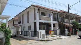 3 Bedroom Townhouse for sale in Phanthai Norasing, Samut Sakhon