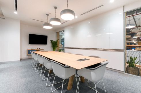 Office for rent in Chamchuri Square Residence, Pathum Wan, Bangkok near MRT Sam Yan