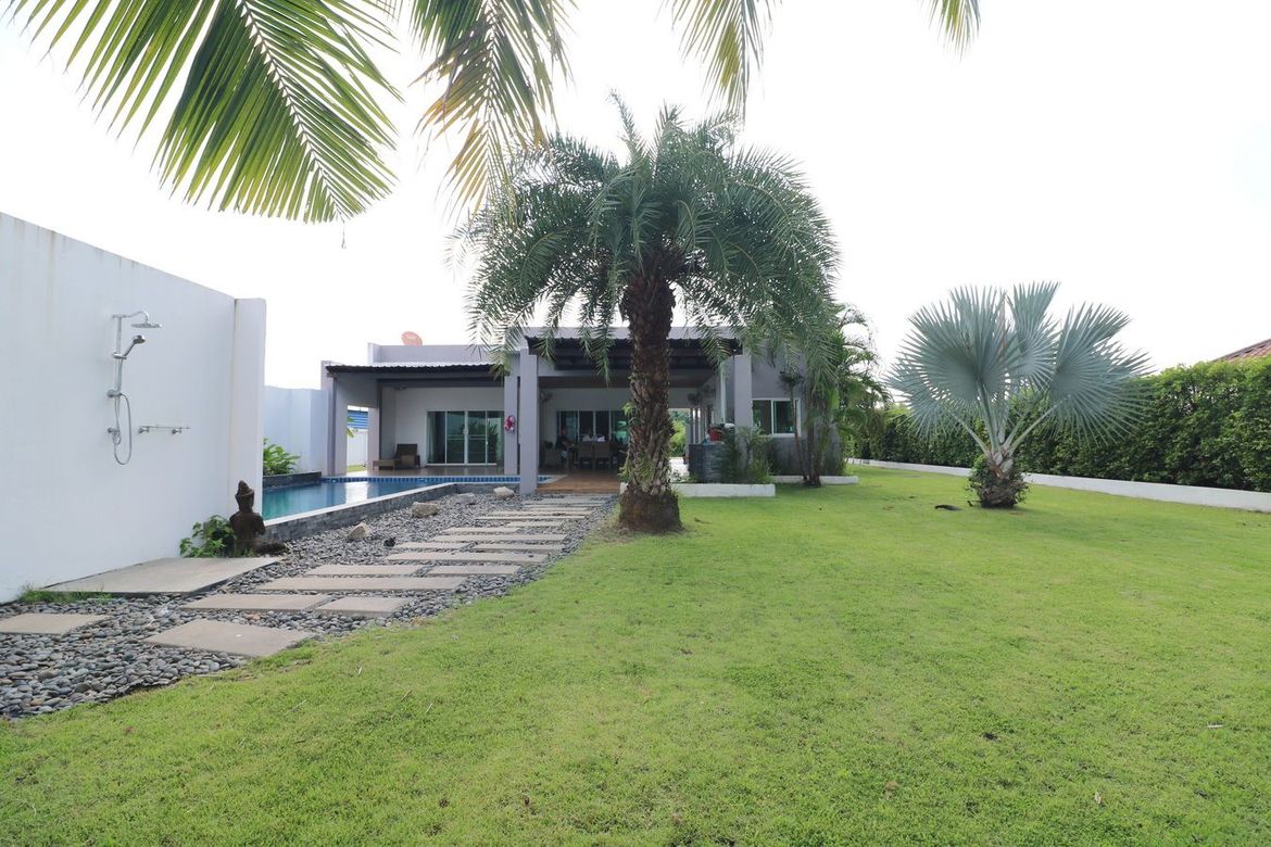 An Extremely Desirable 2 BRM, 2 BTH Home With 1,448 Sq. Mt's Land For