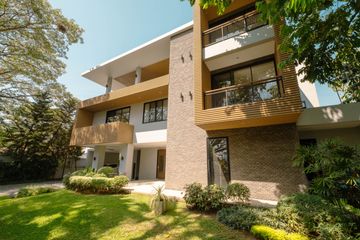 4 Bedroom House for sale in Si Phum, Chiang Mai