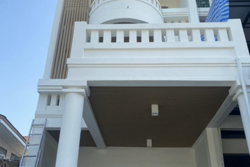 4 Bedroom Townhouse for rent in Huai Khwang, Bangkok near MRT Phra Ram 9