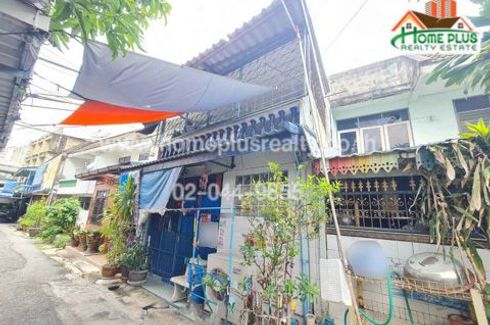 3 Bedroom Townhouse for sale in Samrong Nuea, Samut Prakan near MRT Si Thepha