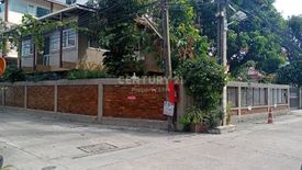 5 Bedroom Townhouse for Sale or Rent in Khlong Tan Nuea, Bangkok