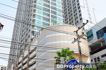 1 Bedroom Condo for sale in Khlong Toei Nuea, Bangkok near BTS Nana