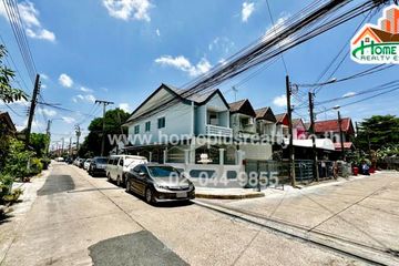 2 Bedroom Townhouse for sale in Lanthong Tiwanon-Pak Kret, Bang Phut, Nonthaburi