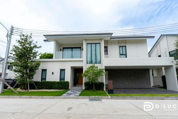 4 Bedroom House for sale in Na Kluea, Chonburi