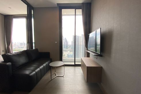 1 Bedroom Condo for sale in The Esse at Singha Complex, Bang Kapi, Bangkok near MRT Phetchaburi