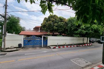 5 Bedroom House for sale in Suan Luang, Bangkok near Airport Rail Link Hua Mak