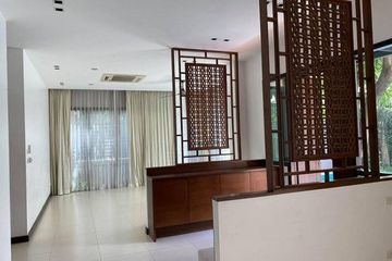 4 Bedroom House for rent in Khlong Tan Nuea, Bangkok