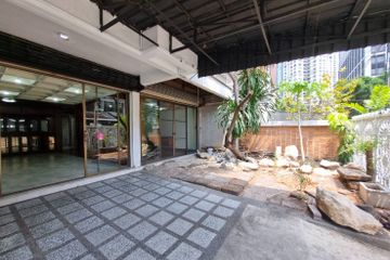 3 Bedroom Townhouse for rent in Thung Maha Mek, Bangkok near BTS Sala Daeng