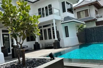 4 Bedroom Villa for rent in Khlong Tan Nuea, Bangkok