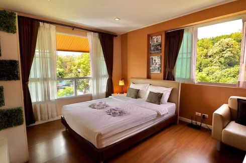 1 Bedroom Condo for sale in Suthep, Chiang Mai