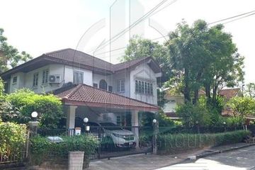 4 Bedroom House for sale in Saphan Sung, Bangkok