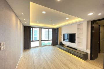 3 Bedroom Condo for rent in Noble 09 Ruamrudee, Lumpini, Bangkok near BTS Ploen Chit