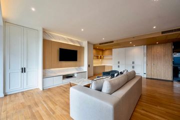 2 Bedroom Condo for rent in The Legend Saladaeng, Silom, Bangkok near MRT Silom