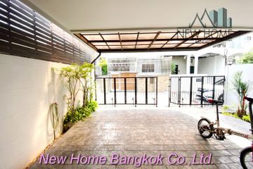 3 Bedroom Townhouse for rent in Phra Khanong Nuea, Bangkok near BTS Ekkamai