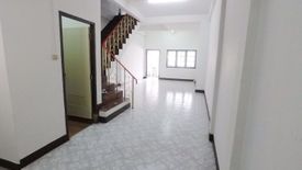 2 Bedroom Townhouse for sale in Saraphi, Chiang Mai