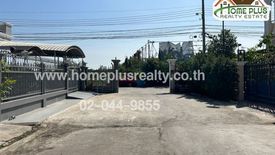 3 Bedroom House for sale in Dokmai, Bangkok