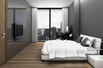 1 Bedroom Condo for sale in Silom, Bangkok near BTS Surasak