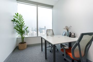 Office for rent in Chamchuri Square Residence, Pathum Wan, Bangkok near MRT Sam Yan