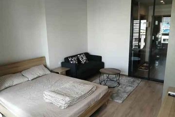 Condo for rent in Huai Khwang, Bangkok near MRT Phra Ram 9