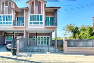 3 Bedroom Townhouse for sale in Censiri home, Nong Pla Lai, Chonburi