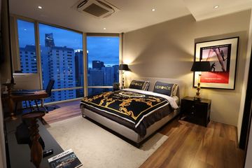 3 Bedroom Condo for sale in Royce Private Residences, Khlong Toei Nuea, Bangkok near BTS Asoke