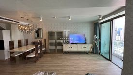 2 Bedroom Condo for rent in Siamese Surawong, Si Phraya, Bangkok near MRT Sam Yan