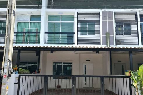 3 Bedroom House for sale in Praphassorn Preseo 4, Si Racha, Chonburi