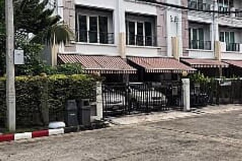 3 Bedroom Townhouse for rent in Baan Klang Muang Urbanion Rama 9-Ladprao, Wang Thonglang, Bangkok near MRT Lat Phrao