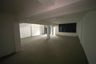 Commercial for sale in Tha Raeng, Bangkok