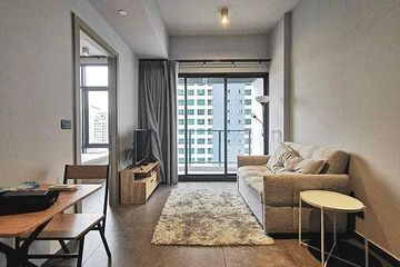 1 Bedroom Condo for rent in Khlong Toei Nuea, Bangkok near MRT Phetchaburi