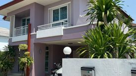 3 Bedroom House for sale in Tha Raeng, Bangkok