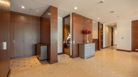 3 Bedroom Condo for rent in Royal Residence Park, Langsuan, Bangkok near BTS Ratchadamri