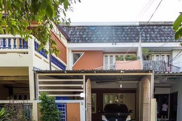 Townhouse for rent in Pa Daet, Chiang Mai