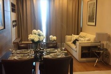 2 Bedroom Condo for Sale or Rent in The Address Sathorn, Silom, Bangkok near BTS Chong Nonsi