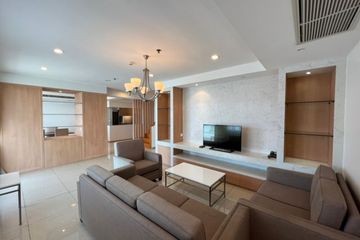 3 Bedroom Apartment for rent in Khlong Tan Nuea, Bangkok