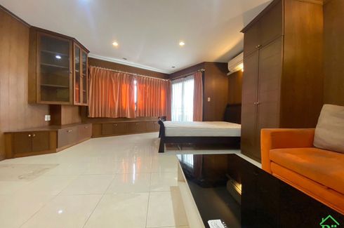 Condo for rent in Riverside Condominium Chiang Mai, Nong Hoi, Chiang Mai