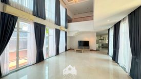 5 Bedroom House for rent in Khlong Tan Nuea, Bangkok near BTS Phrom Phong