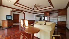 3 Bedroom Apartment for rent in Charan Tower, Khlong Tan Nuea, Bangkok near BTS Phrom Phong