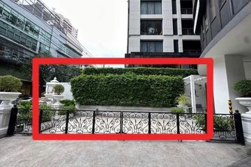 Commercial for rent in Khlong Tan Nuea, Bangkok near BTS Phrom Phong