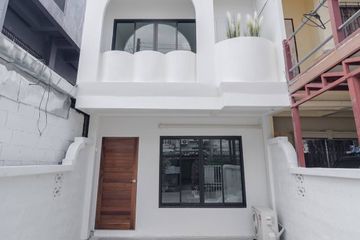 3 Bedroom Townhouse for sale in Fa Ham, Chiang Mai