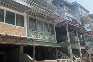3 Bedroom Townhouse for rent in Chong Nonsi, Bangkok