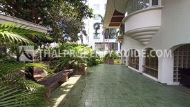 6 Bedroom House for Sale or Rent in Khlong Toei Nuea, Bangkok near MRT Sukhumvit